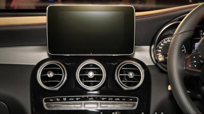 Mercedes-AMG GLC 43 4MATIC Coupe centre console