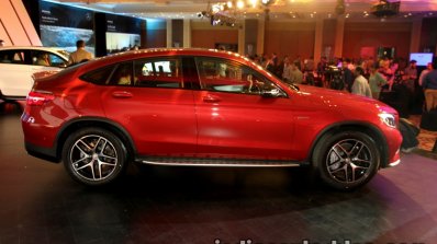 Mercedes-AMG GLC 43 4MATIC Coupe right side
