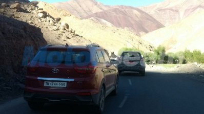 Renault Captur rear spy shot Leh