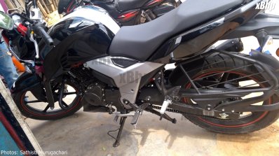 TVS Apache RTR 160 facelift side