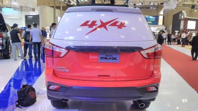 2017 Isuzu MU-X off-roader rear at GIIAS 2017