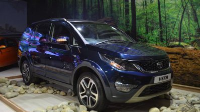2017 Tata Hexa at Nepal Auto Show front right quarter