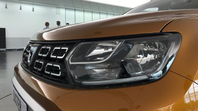 2018 Dacia Duster (2018 Renault Duster) front fascia