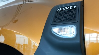 2018 Dacia Duster (2018 Renault Duster) wheel arch trim