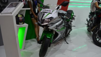 Benelli 302R at Nepal Auto Show front