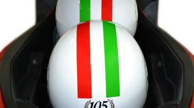 Benelli Zafferano 250 underseat storage