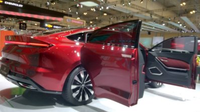 Daihatsu DN F-Sedan GIIAS 2017 rear three quarters