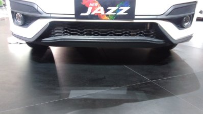 Honda Jazz Facelift RS at GIIAS 2017 front bumper view