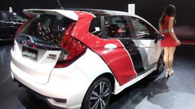 Honda Jazz Facelift RS at GIIAS 2017 right rear three quarters