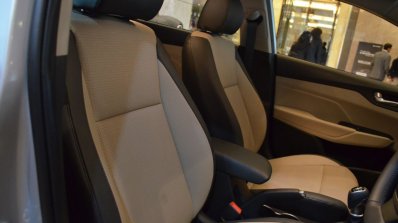 Hyundai Verna 2017 front seats