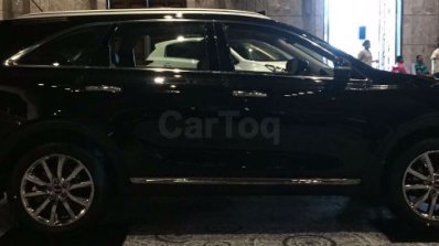 Kia Sorento showcased at Kia dealer roadshow side view