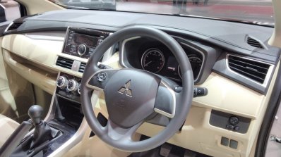 Mitsubishi Xpander dashboard at GIIAS 2017