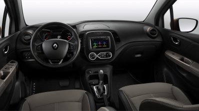 Renault Kaptur EXTREME dashboard