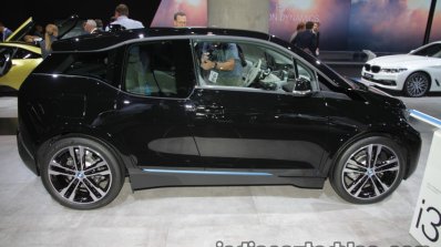 2018 BMW i3s side at IAA 2017