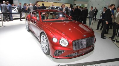 2018 Bentley Continental GT headlamp bonnet grille bumper at IAA