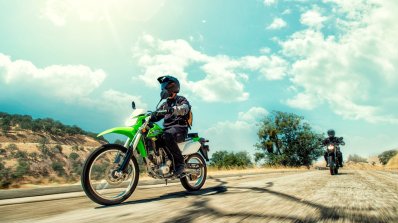 2018 Kawasaki KLX250 front left quarter action shot