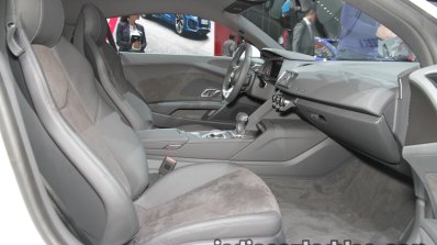 Audi R8 V10 RWS interior at IAA 2017