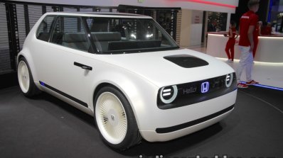 Honda Urban EV Concept front three quarters left at IAA 2017