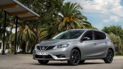 Nissan Pulsar Black Edition front three quarters