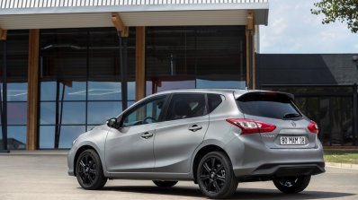 Nissan Pulsar Black Edition rear three quarters