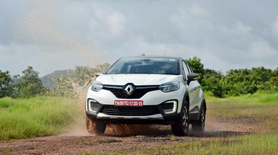 Renault Captur test drive review action shot water splash