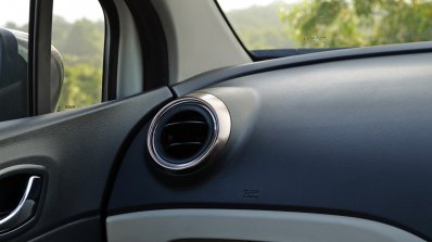 Renault Captur test drive review aircon vent