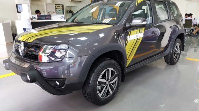 Renault Duster Sandstorm edition front three quarters left side