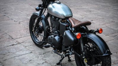 Royal Enfield Classic 500 RE-500 Basic by Rajputana Customs rear left quarter