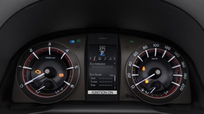 Toyota Innova Touring Sport instrument panel