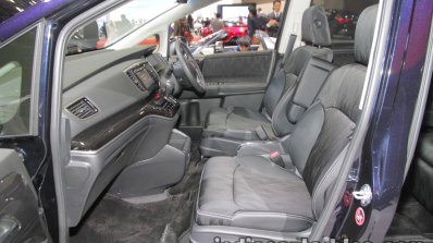 2018 Honda Odyssey (facelift) front seats at the Tokyo Motor Show