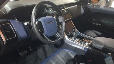 2018 Range Rover Sport dashboard