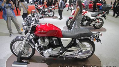 Honda CB1100 EX side at the 2017 Tokyo Motor Show