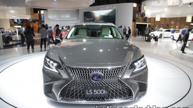 RHD 2018 Lexus LS front at 2017 Tokyo Motor Show
