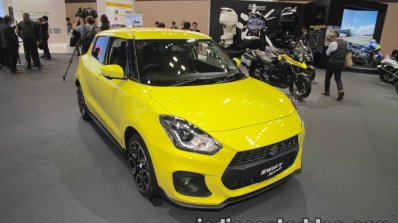 Suzuki Swift Sport front three quarters at 2017 Tokyo Motor Show