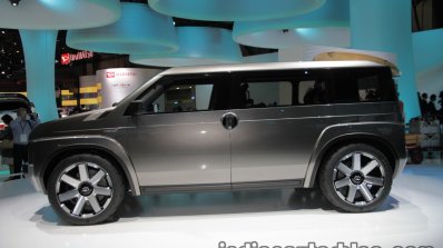 Toyota Tj Cruiser concept at the 2017 Tokyo Motor Showleft side view