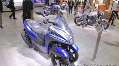 Yamaha Tricity 155 front three quarters at 2017 Tokyo Motor Show