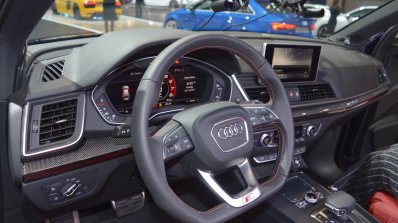 2017 Audi SQ5 dashboard at 2017 Dubai Motor Show