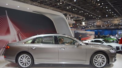 2018 Audi A8 L right side at 2017 Dubai Motor Show