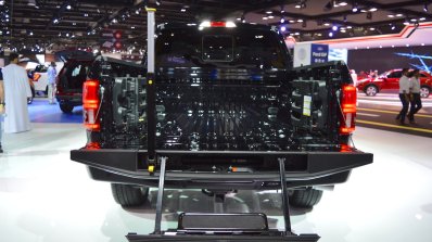 2018 Ford F-150 Limited rear tailgate step at 2017 Dubai Motor Show