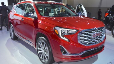 2018 GMC Terrain Denali front three quarters at 2017 Dubai Motor Show