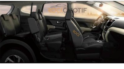 2018 Toyota Rush cabin