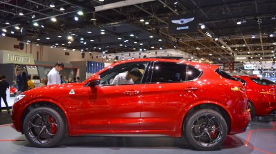 Alfa Romeo Stelvio Quadrifoglio profile at 2017 Dubai Motor Show