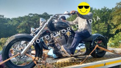 Avantura Choppers spied left side