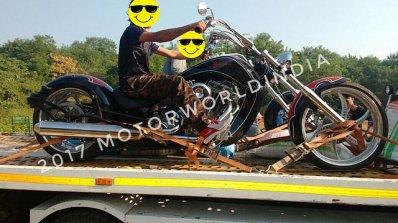 Avantura Choppers spied right side