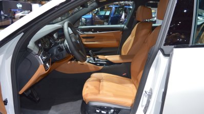 BMW 6 Series GT front seats at 2017 Dubai Motor Show
