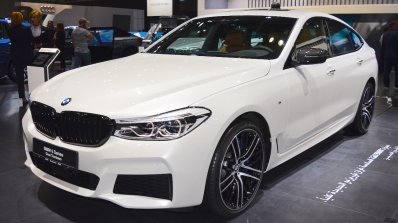 BMW 6 Series GT front three quarters at 2017 Dubai Motor Show