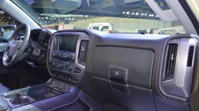 GMC Desert Fox Middle East concept dashboard passenger side view at 2017 Dubai Motor Show