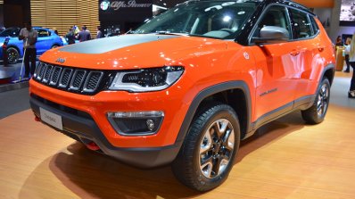 Jeep Compass Trailhawk front three quarters left side at 2017 Dubai Motor Show