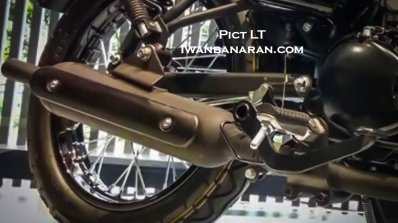 Kawasaki W175 SE spotted at dealership exhaust