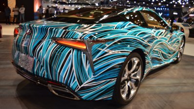 Lexus Fluidity of Hybrid Electric concept rear three quarters at 2017 Dubai Motor Show